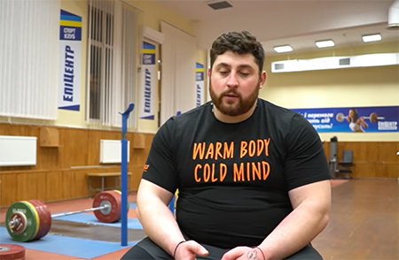 Lasha Talakhadze Olimpiyat Hazırlıklarında 223 Kilo Kaldırarak Yeni Bir Dünya Rekoru Kırdı (Resmi Değil)
