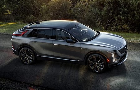 Cadillac'ın lüks EV (Elektrikli) lansmanı Lyriq kazanan gibi görünüyor