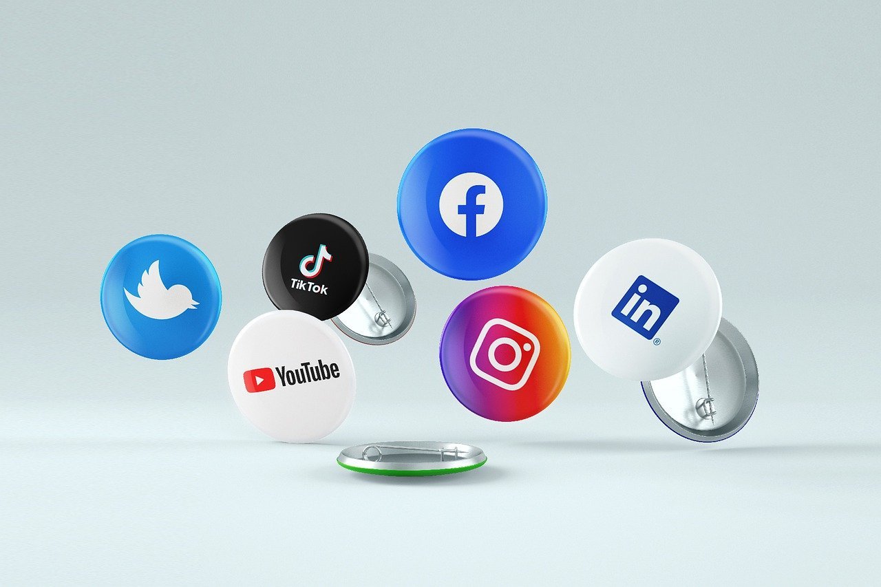 Twitter'ın dahili verileri, algoritmasının sağcı siyasi içeriği, solcu figürler tarafından yayınlanan benzer içeriklere göre güçlendirdiğini gösteriyor.