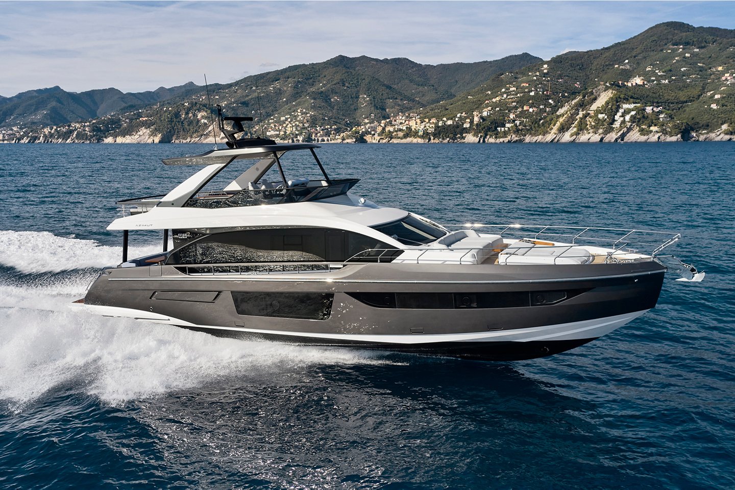 Azimut 68 Rahat Bir Teknedir (Kruvazör)