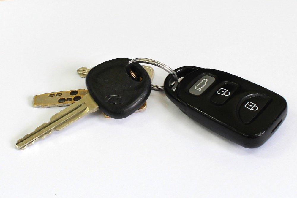 car-key-842107.jpg