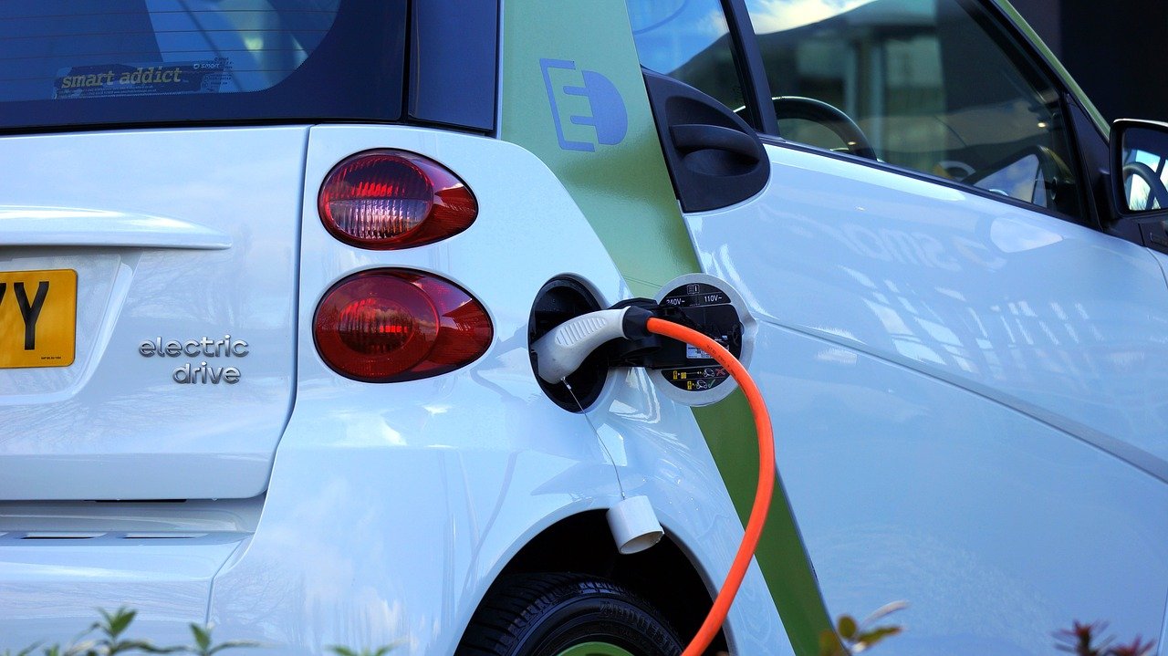 2028'e Kadar Elektrikli Otomobil Almayın - Neden mi? Okuyun ve Öğrenin..!