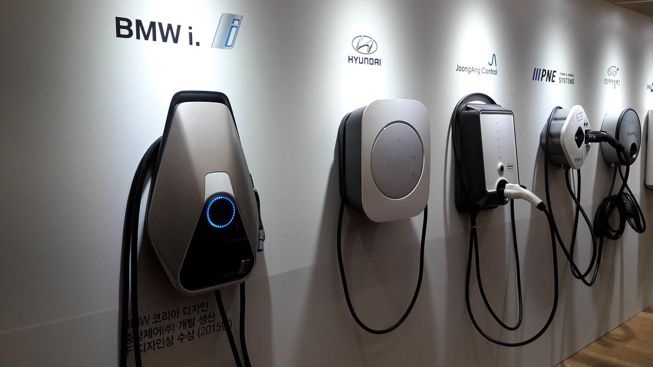 Küresel otomobil üreticileri Çin'de elektrik çarpmasıyla karşı karşıya