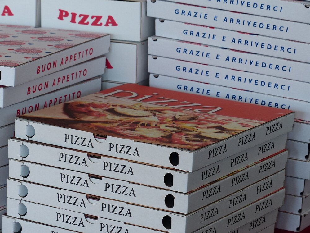 pizza-boxes-358029.jpg