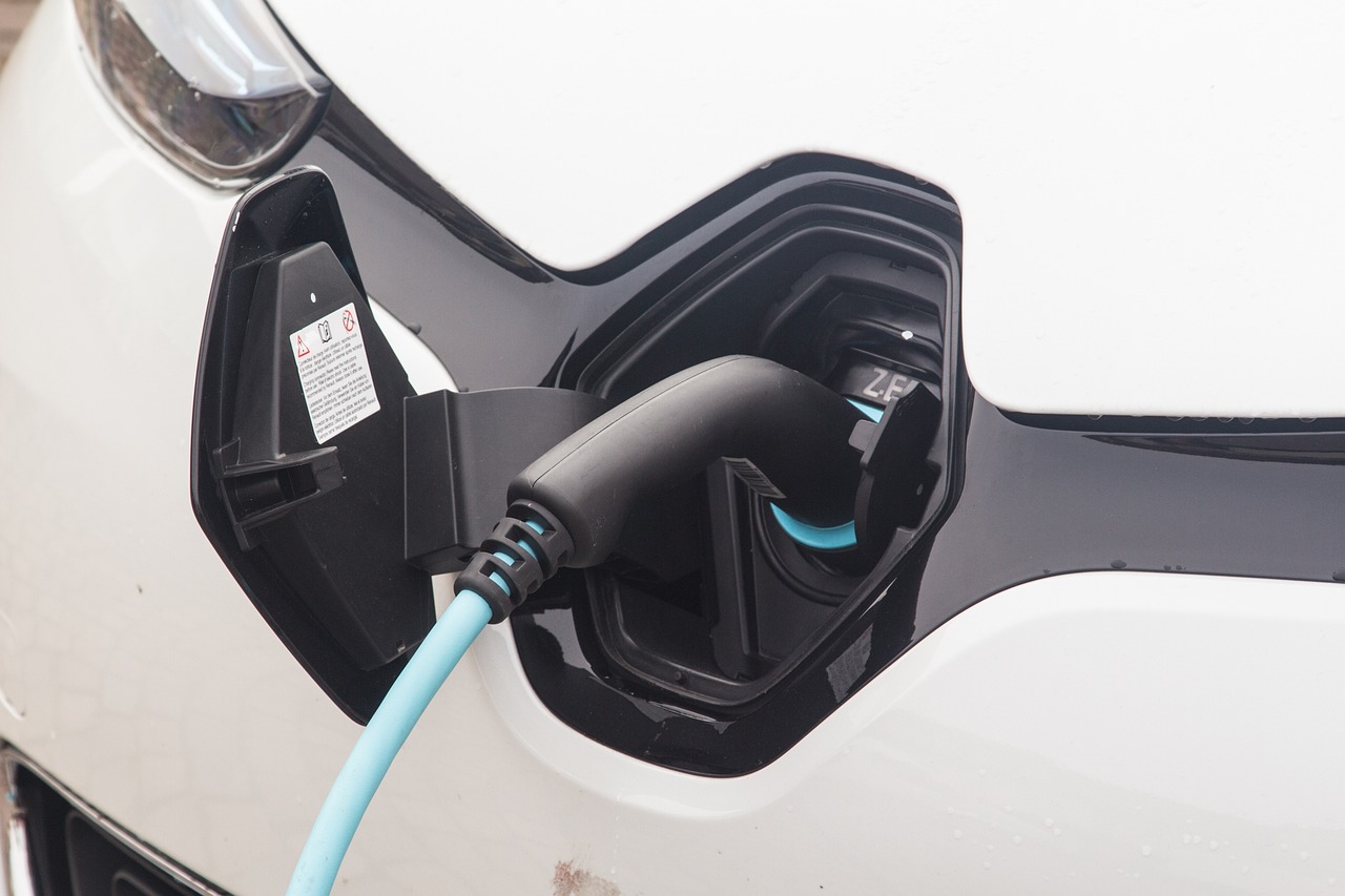 Elektrikli araçların kaderini 360 milyar dolarlık elektrikli otomobil pil pazarı belirleyecek