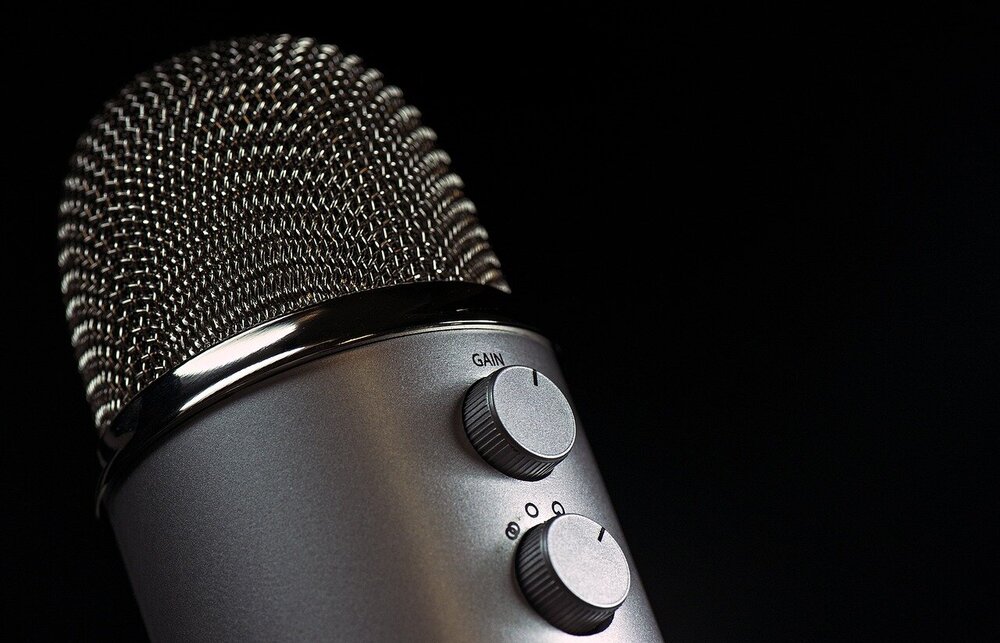 microphone-1172260.jpg