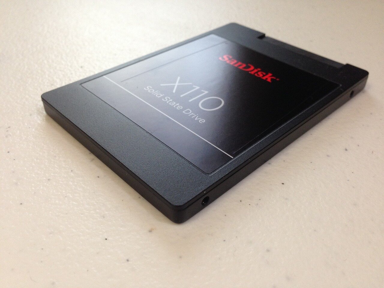 Bir HDD ile Karşılaştırıldığında SSD'ler Ne Kadar Süre Dayanır?