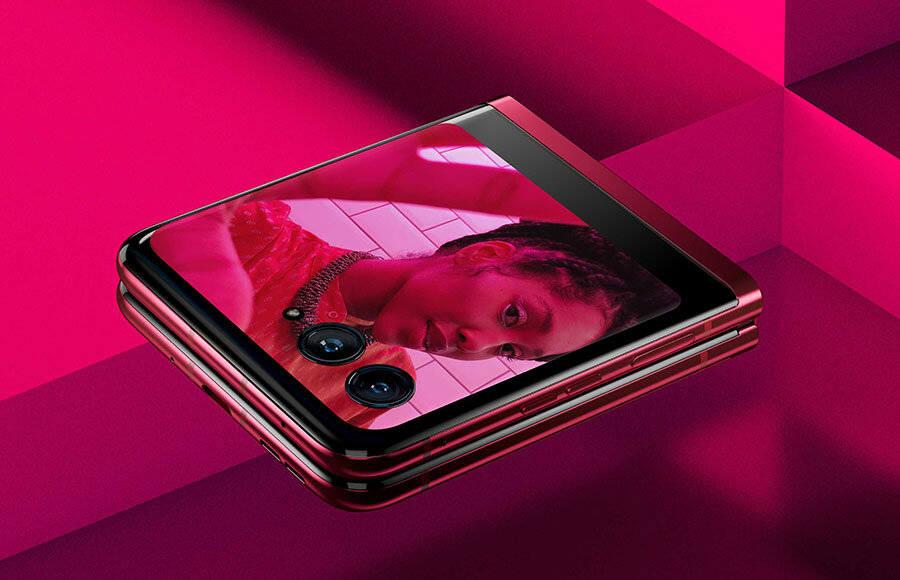 Motorola Razr (2023) incelemesi: Bunaltan orta seviye katlanabilir cep telefonu