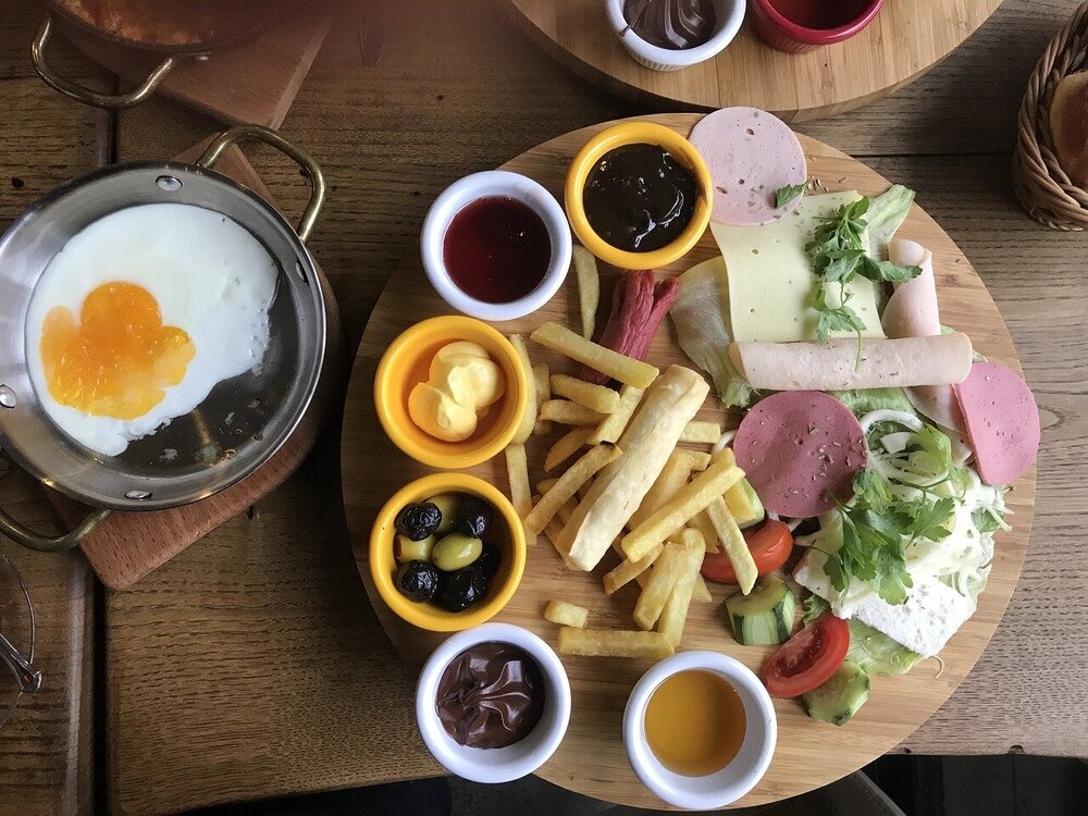 turkish-breakfast-2290520.jpg