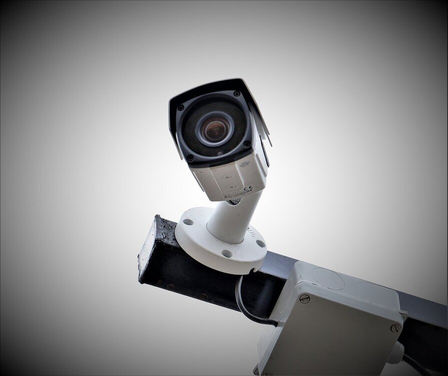 cctv-5318403.jpg