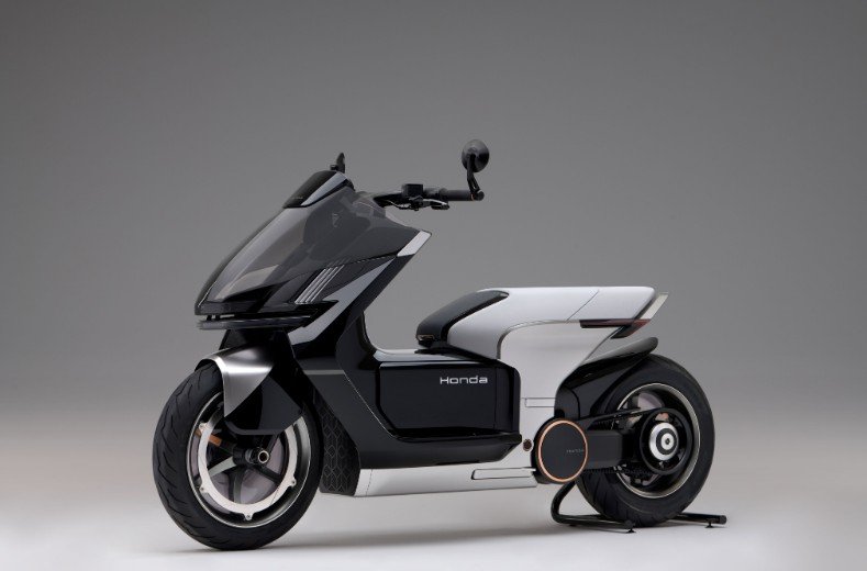 honda-elektricli-motosiklet-2.jpg