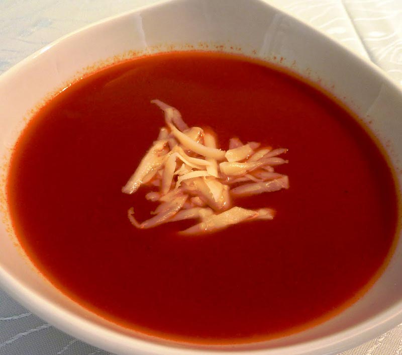 Acı Domates Çorbası