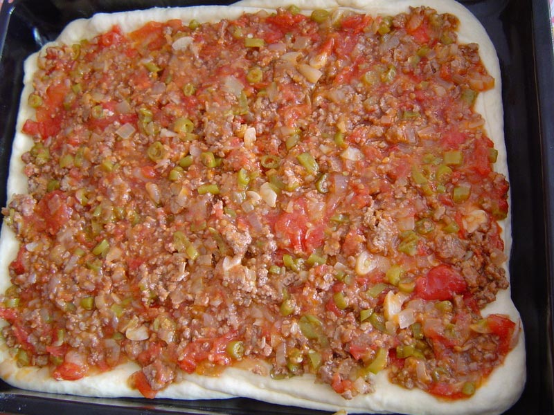 Kıymalı Kömbe